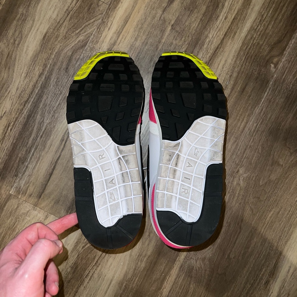 Nike Air Max 1 Pink Rush Size 10.5 - Picture 4 of 5